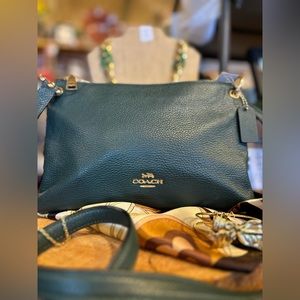 *SOLD* COACH Green Mia Leather Crossbody Bag Gold Hardware 🌲